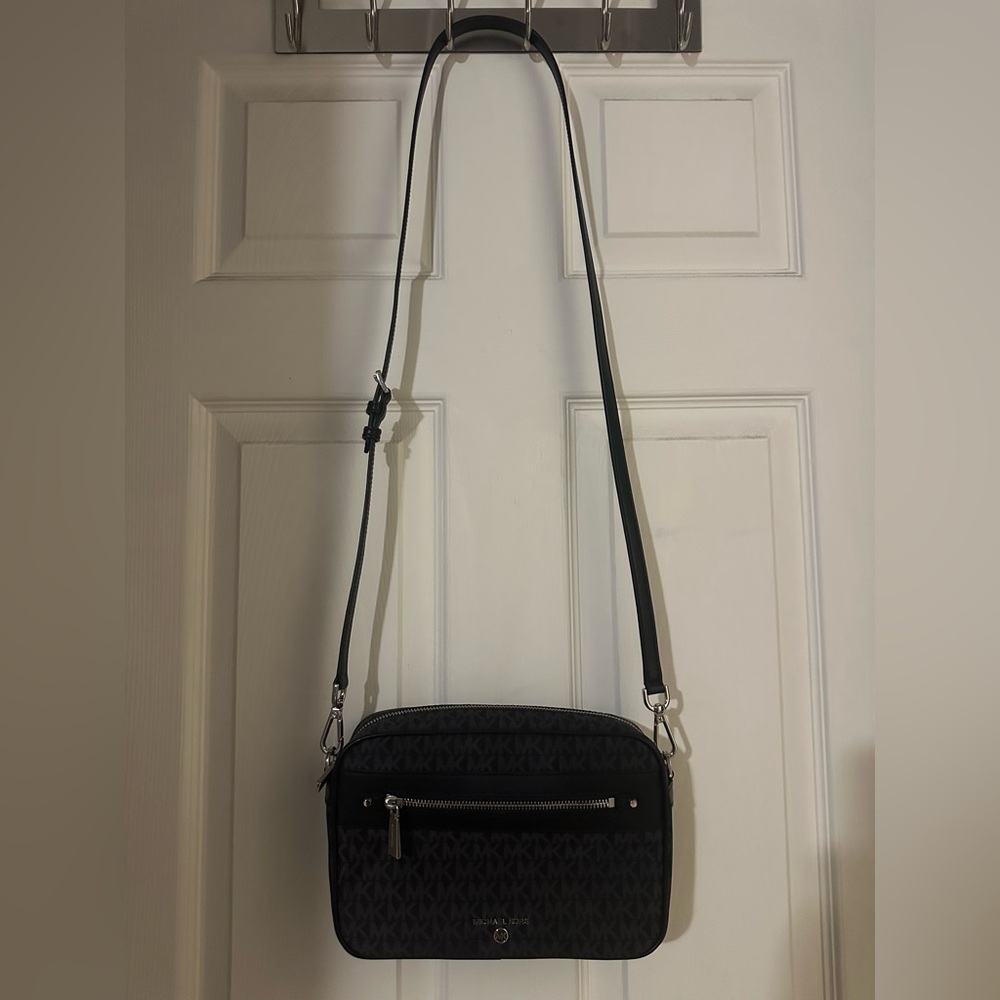 Michael Kors-Logo Jet Set Charm Large East West Crossbody